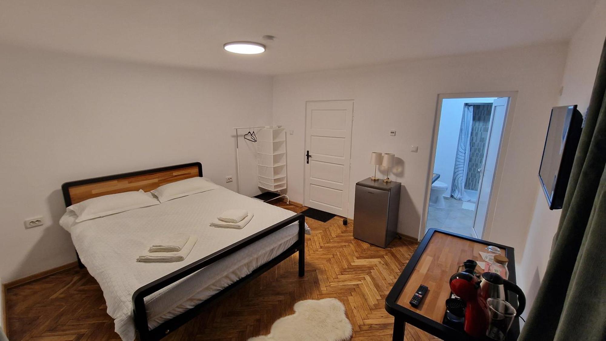 Dreamplace Aeroport&therme 4 Apartment